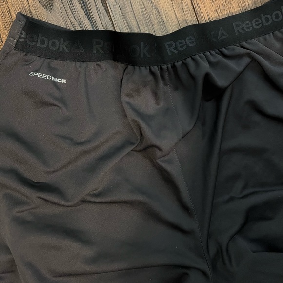 Reebok speedwick knit trackster - new no tags size medium - Picture 6 of 6